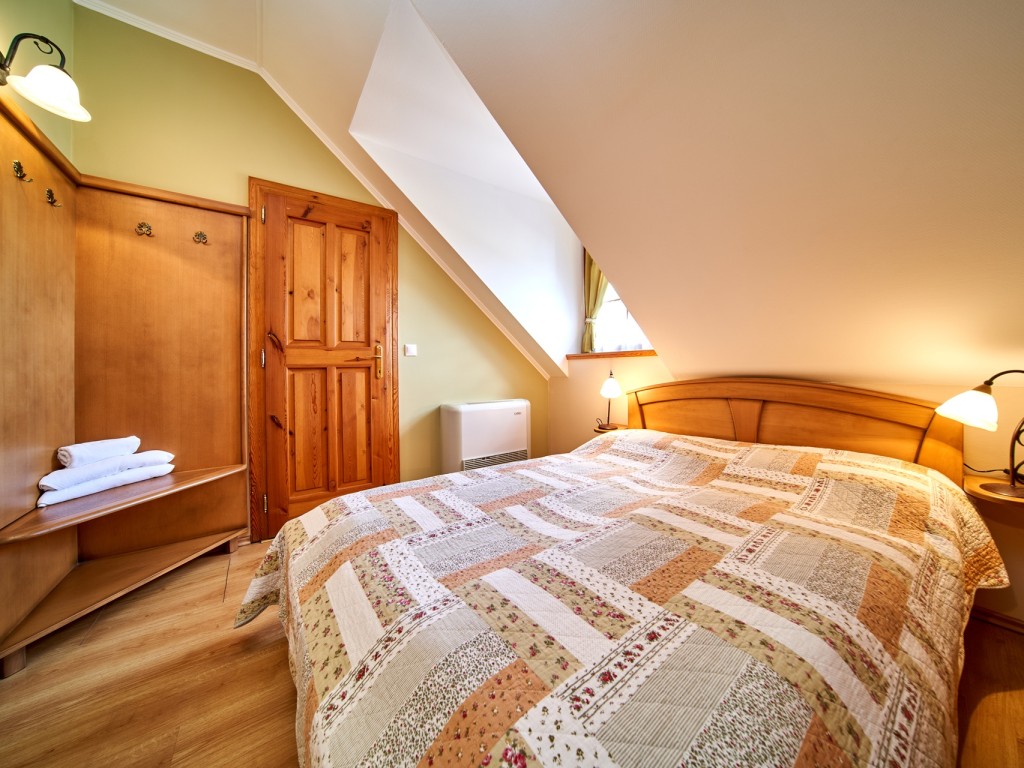 Gästehaus - Standard Mini Doppelbett galéria kép