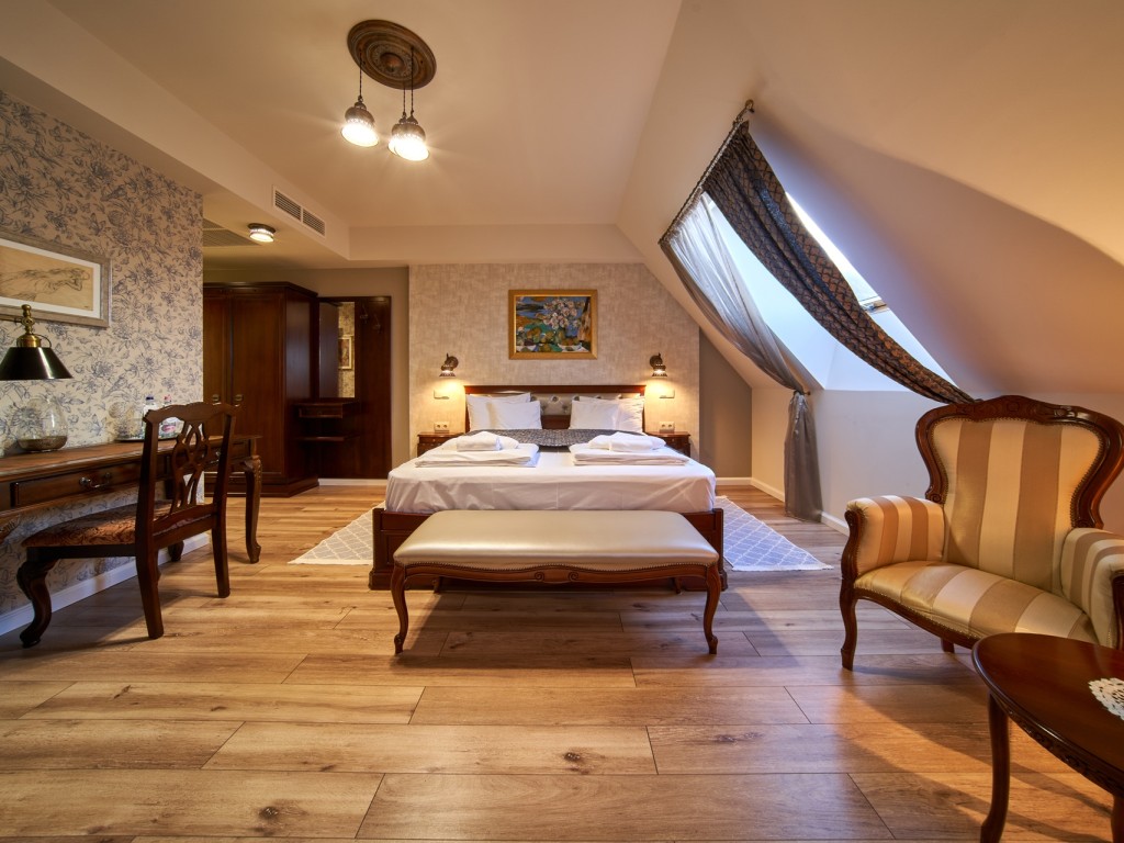 Mansion - Executive double bed